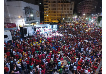  Mais de 100 mil ocupam ruas de Salvador pelo Fora Temer e eleições já!  