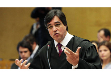 O advogado Marthius Sávio, de Brasília, vai abordar o tema da reforma trabalhista em palestra, dia 09/08, no Hotel Vila Velha