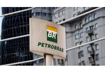 Petrobrás agenda reunião de PLR para esta quinta (20)