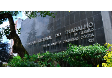 A pedido da Petrobrás, TRT derruba liminar do Sindipetro Bahia que garantia desconto em folha das mensalidades sindicais