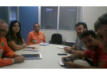 Em reunião, Sindipetro aborda importância da FAFEN para o Brasil