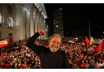 Lula: ‘O Brasil voltará a ser dos brasileiros’