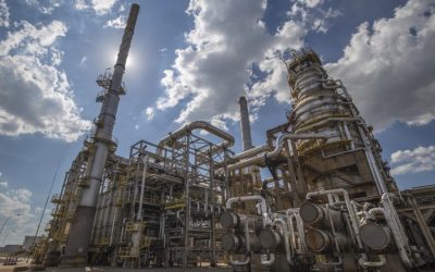 Petrobrás paralisa produção da maior refinaria do país por falta de escoamento