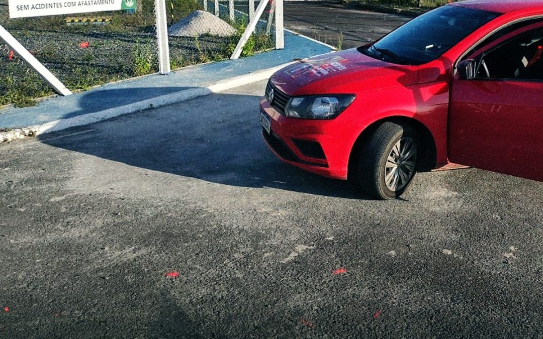 Em protesto contra demissão de trabalhador da Exterran, Sindipetro paralisa estação de compressores da Petrobrás, em Catu