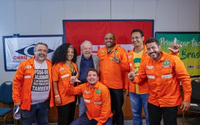 Em evento com Lula, petroleiros baianos pedem volta da Petrobrás à Bahia e reintegração da RLAM à estatal