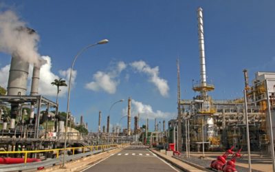 PT apresenta projeto para bloquear estudos sobre privatização da Petrobras