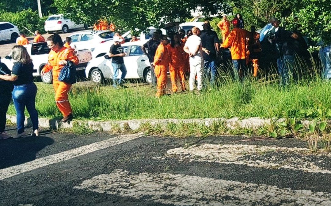 Contra a venda do Polo Bahia Terra e outras unidades da Petrobrás, petroleiros fazem ato em Taquipe