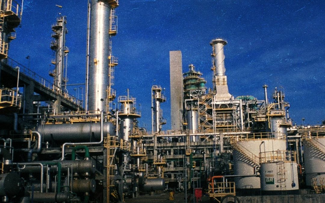 Sindipetro Bahia questiona benefícios da privatização da RLAM e defende reestatização da refinaria baiana