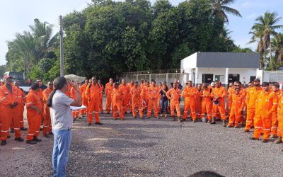 Sindipetro-Ba realiza assembleia com trabalhadores para a retirada de itens da pauta de reivindicação da empresa RCS
